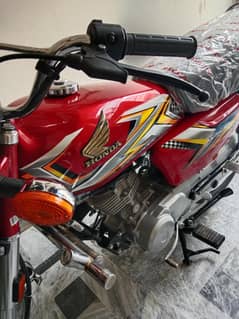 Honda 125 model 2025 urgent for sale ha