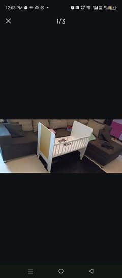 baby cot