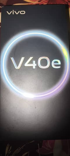 v40