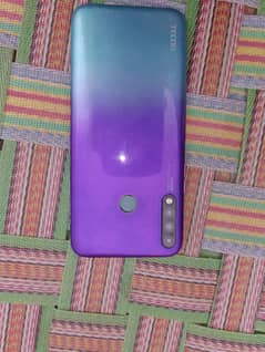 I am selling my techno spark 4
