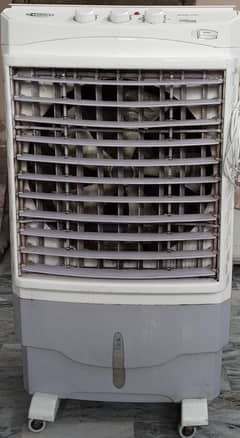 YASHICA Air cooler with cool gel bottles