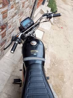Union Star 70 CC Bike 95000