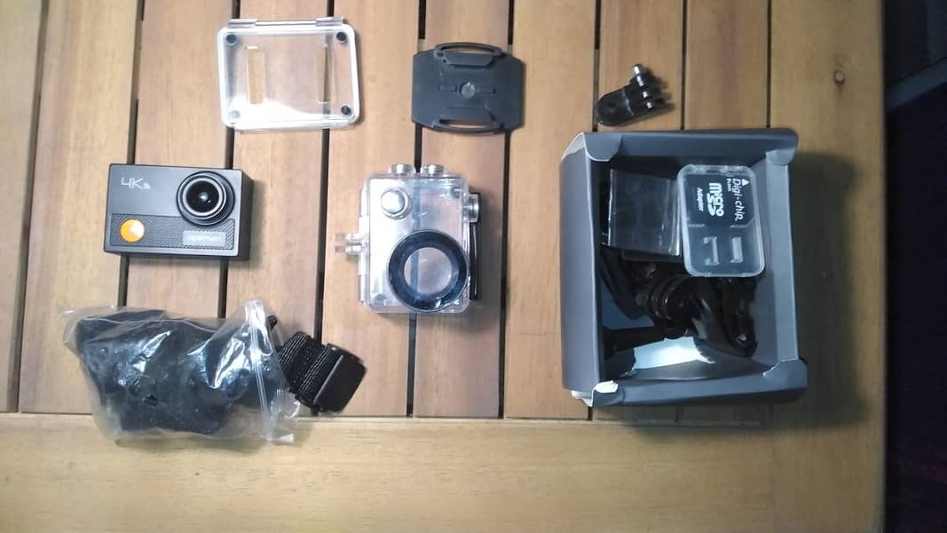 APEMAN A77 4K WATER-PROOF ACTION CAMERA IN 10/10 CONDITION WITH BOX 8