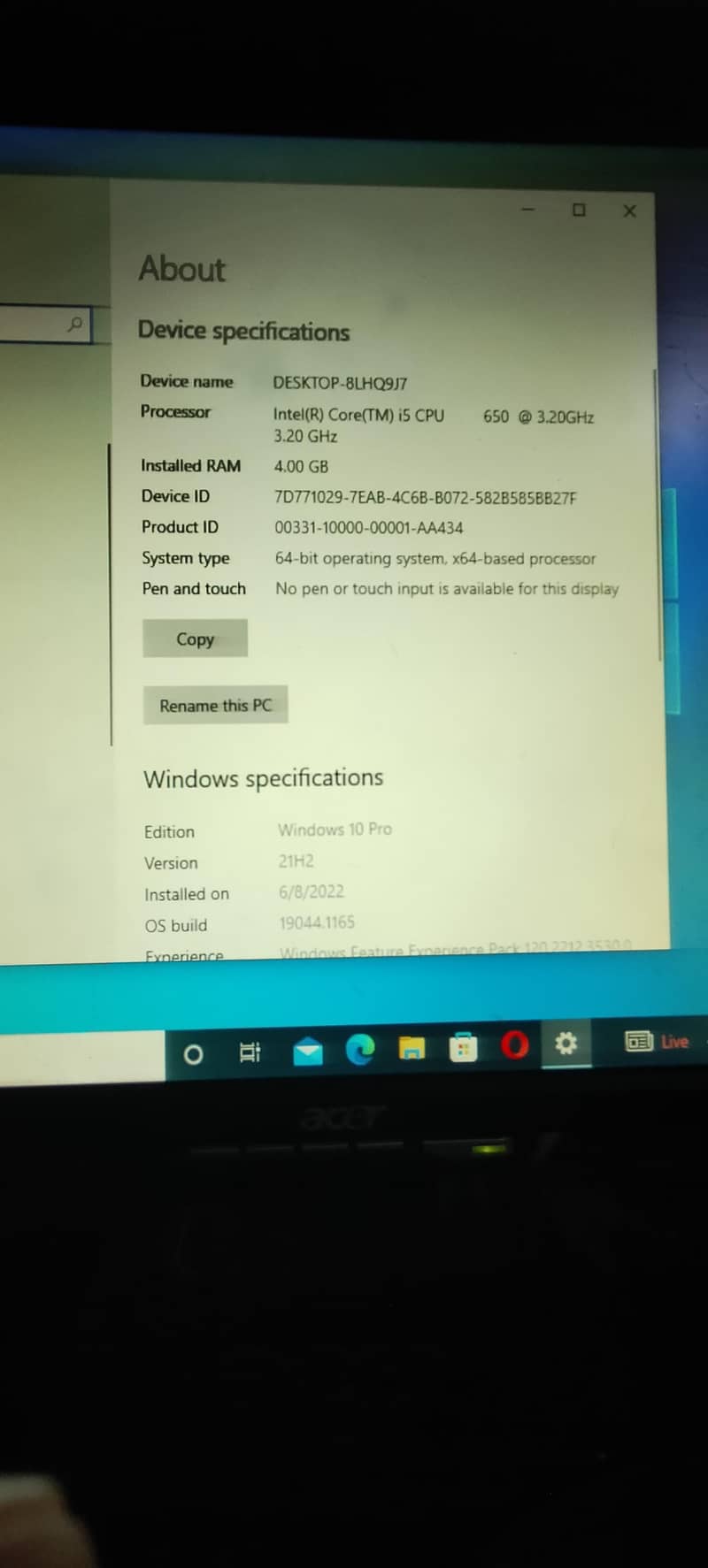 computer  with  complete set 0