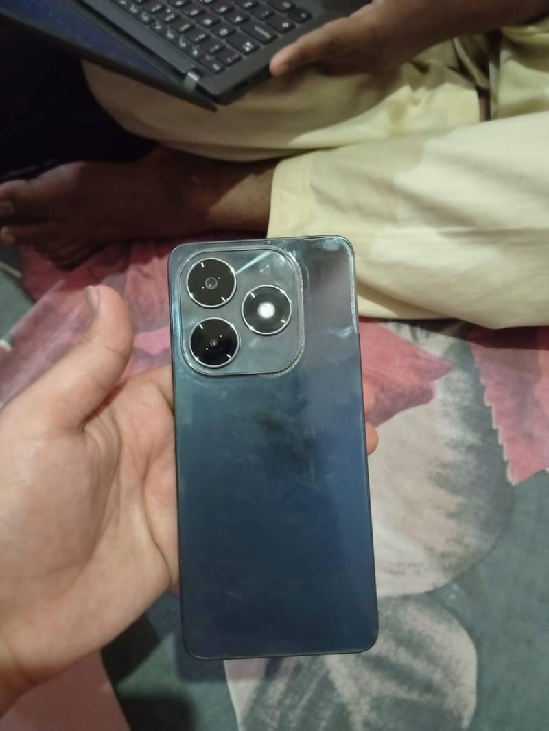 Tecno spark 20 mobile 10/10 condition all okay 4