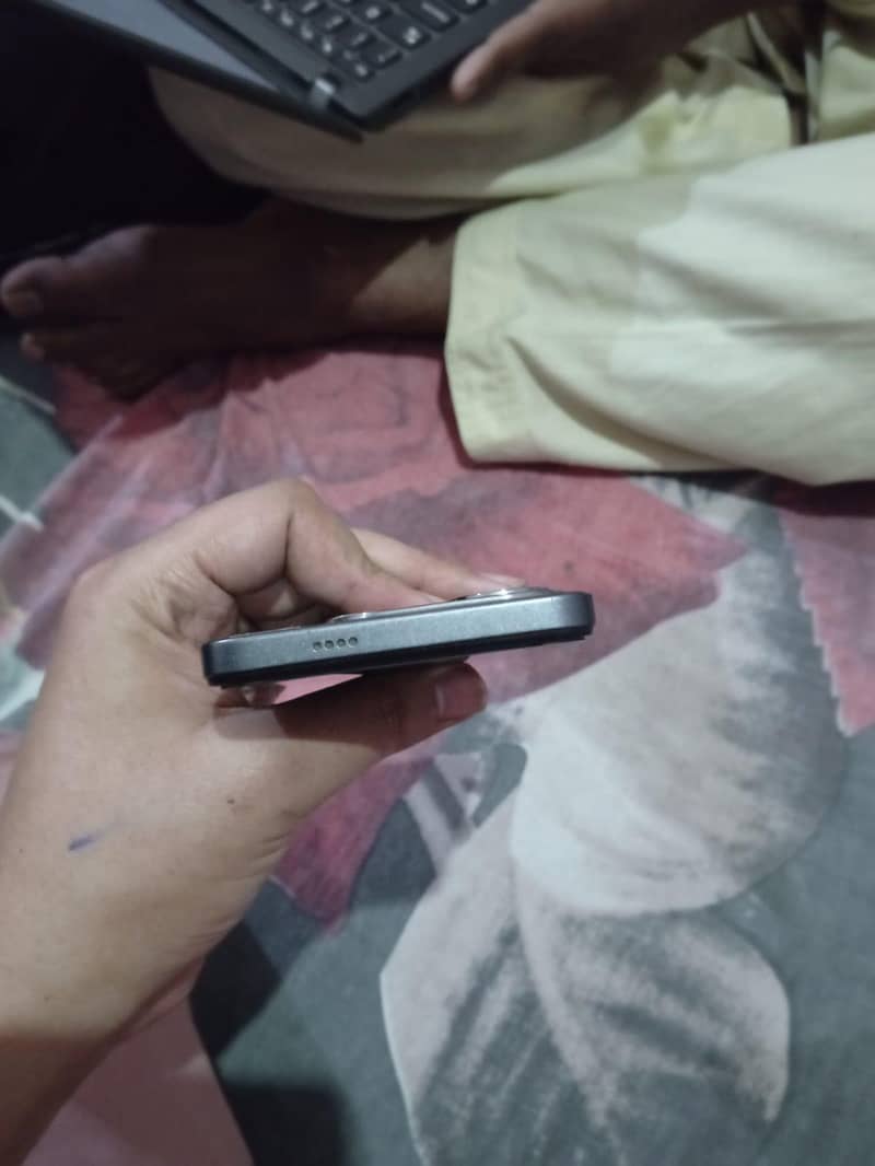 Tecno spark 20 mobile 10/10 condition all okay 7