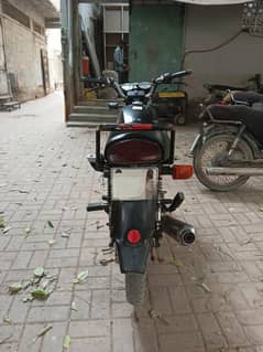 Suzuki GS150