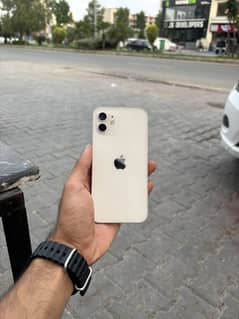 Iphone 12 64 gb factory unlock all okay water pack