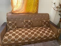 5 seater sofa set in good condition just purchase and used