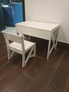 baby study table