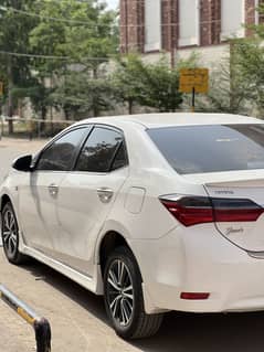 Toyota Corolla Grande 19 Model