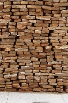 Bricks(چوکھے)