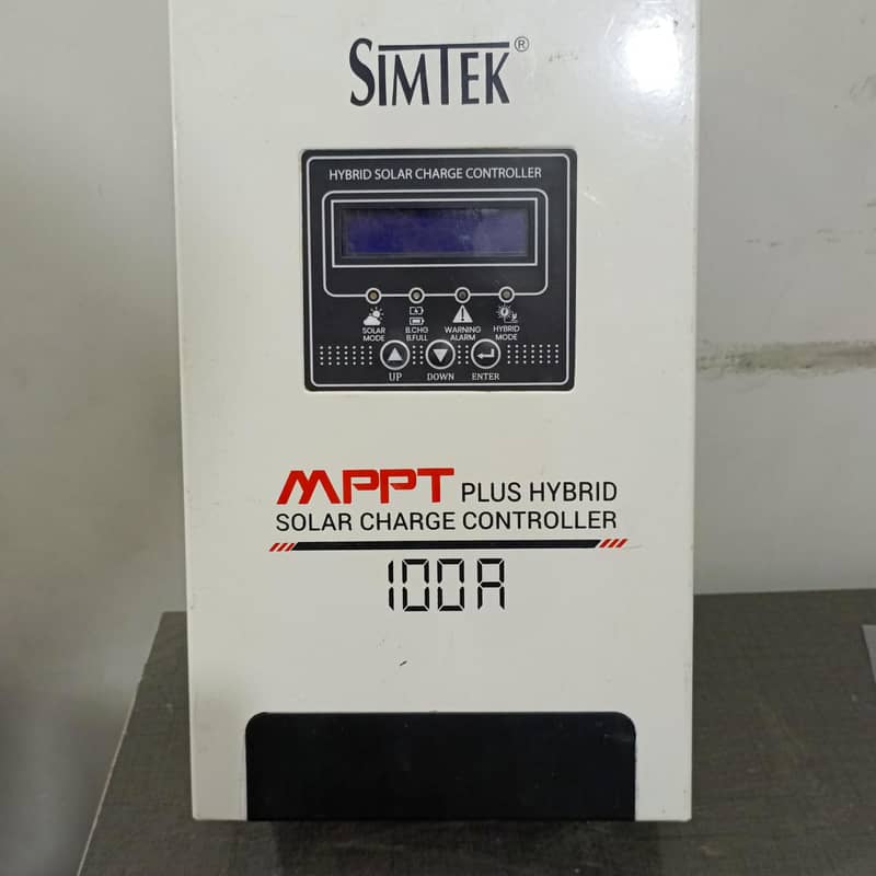 Simtek MPPT Plus Hybrid Solar Charge Controller 100Amp 2