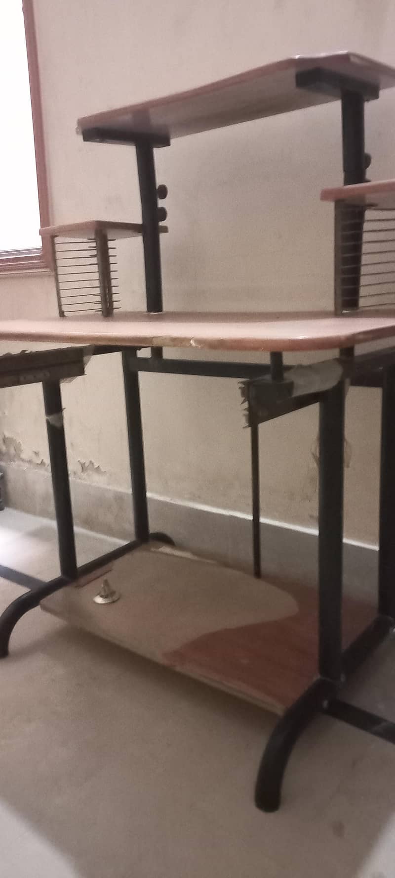 Computer Table 2