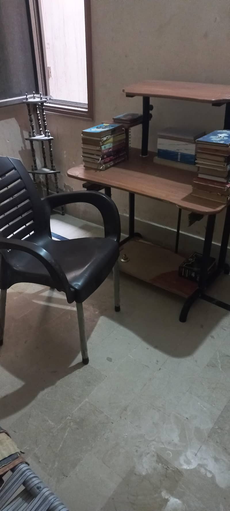 Computer Table 4