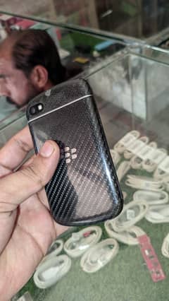 Black Berry Q10 PTA 16 Gp All Ok 10By10 battery full ok ha