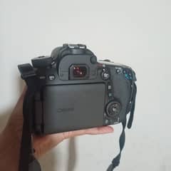 Canon EOS-70D 18-55 DSLR