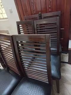 6 matching dinning chairs||gently used and affordable