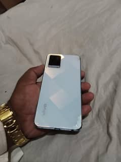 bvivo y21A   4gb ram 64gb memory