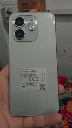 8 ram . memory 64. . 10/10condition