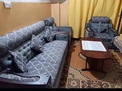 Used like New Sofa set for urgent sale