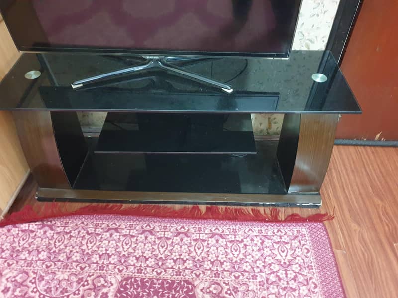 LCD Table 2