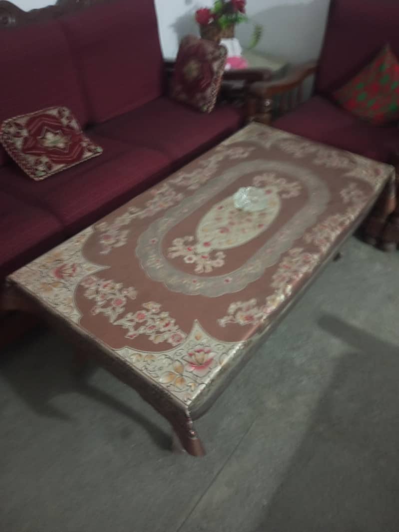 Sofa set with table 2