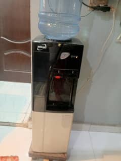 homage water dispenser