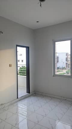 Elegant First-Floor Flat | 2 Bed | Park View | Open Kitchen & Lounge