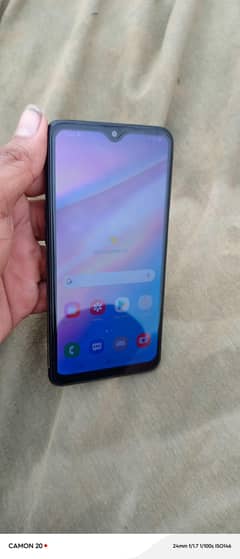 Samsung a10s. 2+32. . back per fingerprint.