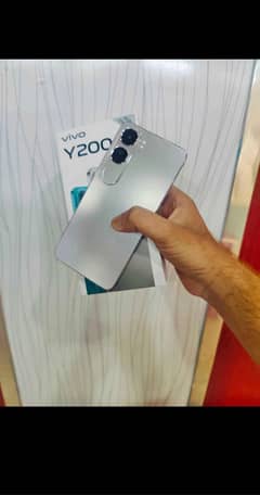 vivo y200 8/256