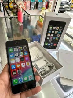 iPhone 5s 64 gb pta approved my WhatsApp number 0326=3289651