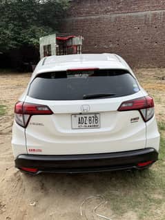 Honda Vezel 2017 RS Package