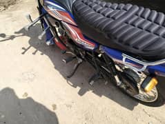 Neet and clean bike one handed use