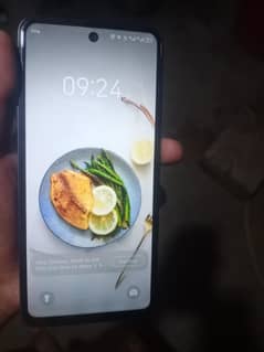 Tecno Spark 20c 4+2/128 lush condition