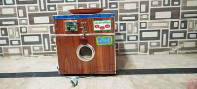 Incubator machine capacity of eggs is 30 maximum