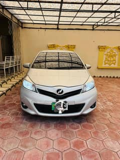 First  owner Vitz 13/16