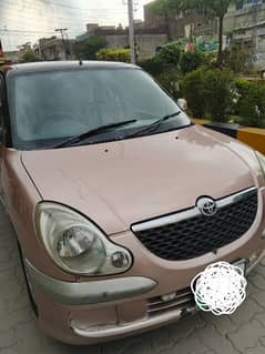 Toyota Duet 2004