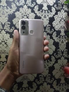 Infinix hot 12i