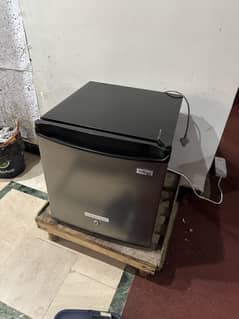 National Gaba Bedroom size Fridge