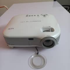 NEC VT676