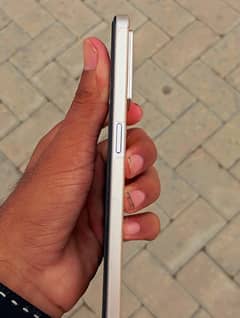 oppo f21 pro 4g for sale 10/10 condition one handed use