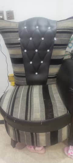 2 seater 1  table
