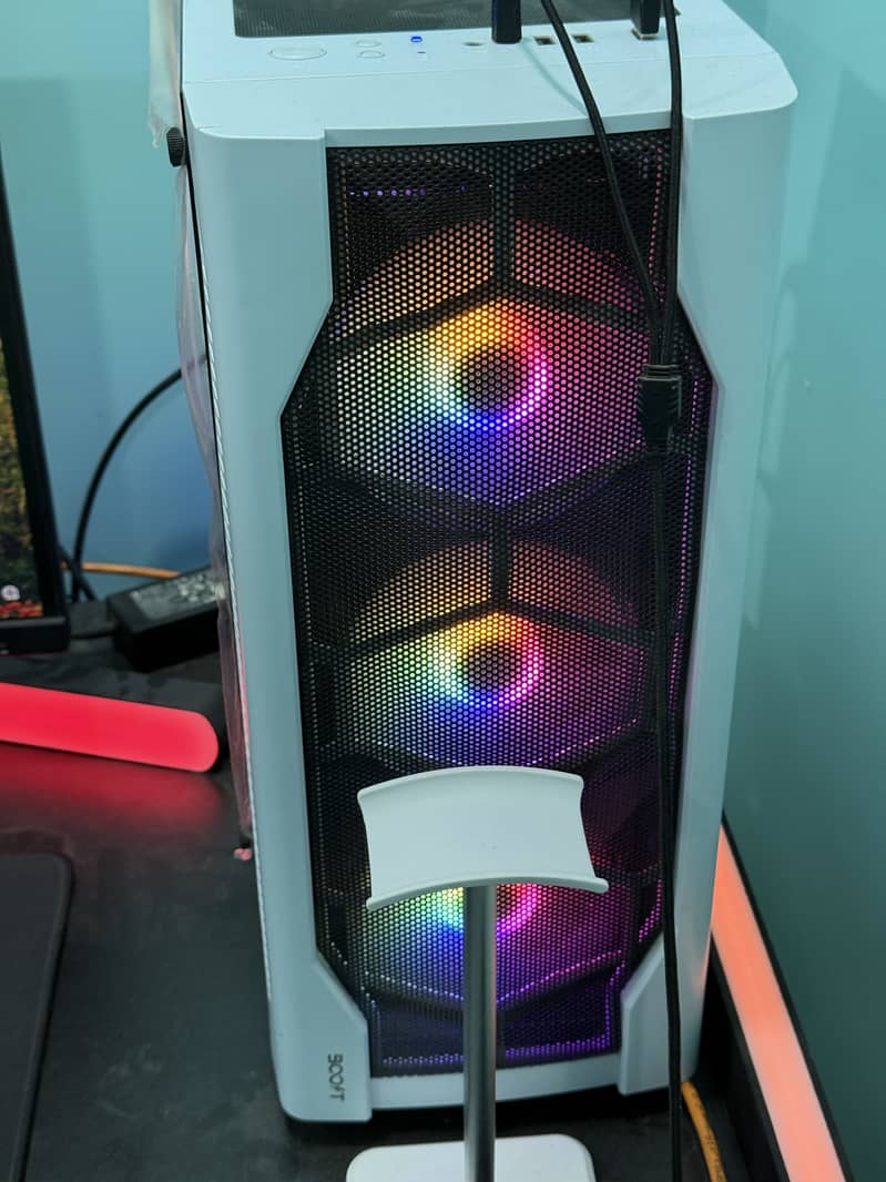 gaming pc  nicha details likhi ha 1