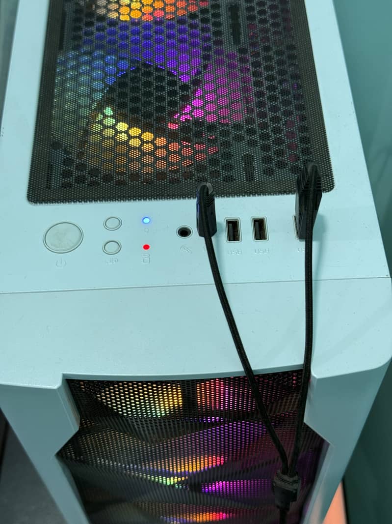 gaming pc  nicha details likhi ha 2