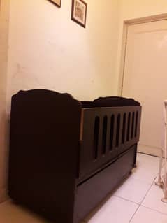 Baby Cot for Sale – Gently Used
