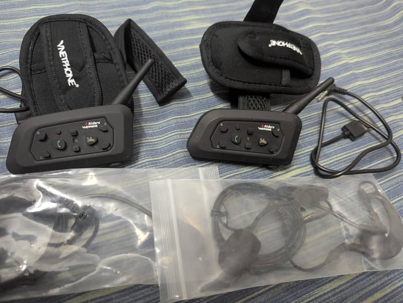 vnetphone v6 helmet bluetooth intercom pair 1 time used only 3