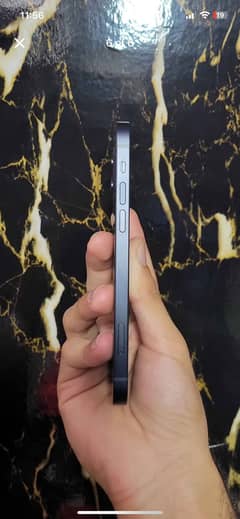 03265911109 iPhone 12 waterproof 5 months apple  warranty