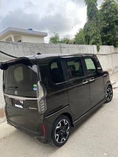 Honda N Box Custom 2020