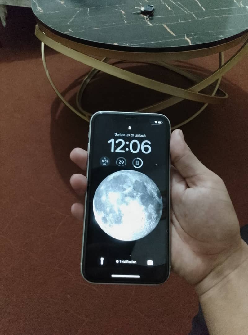 iPhone XR factory unlock 4